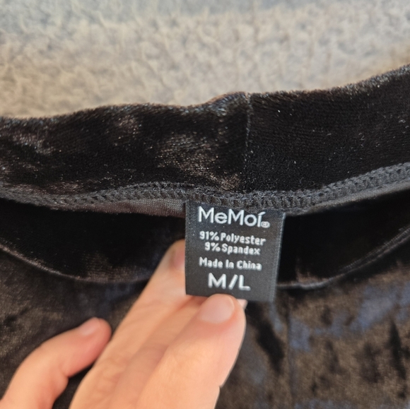 MeMoi Leggings Womens Sz M-L Black Crushed Velvet Stretch Comfort Dress it Up - Picture 5 of 9